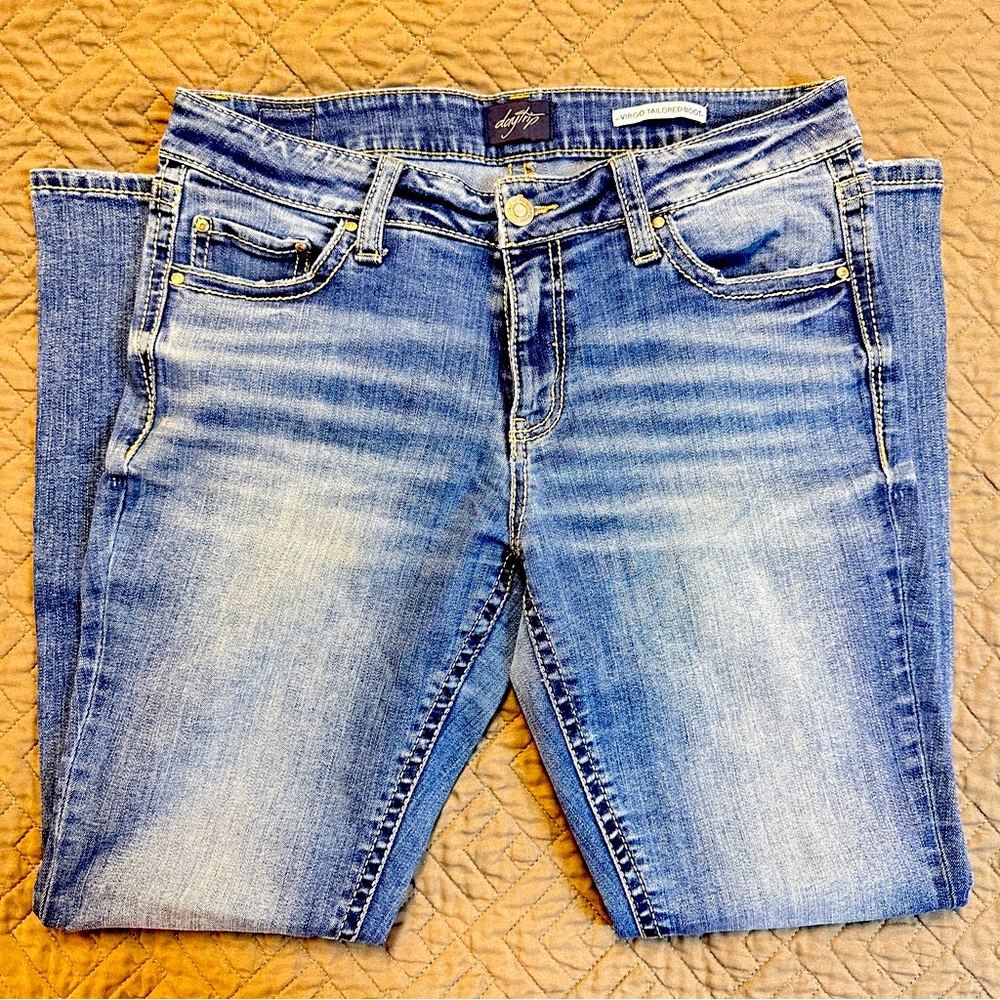 Buckle Jeans